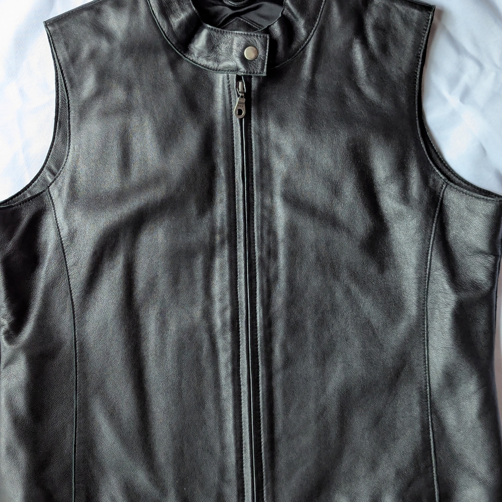 Ladies Black Leather Vest